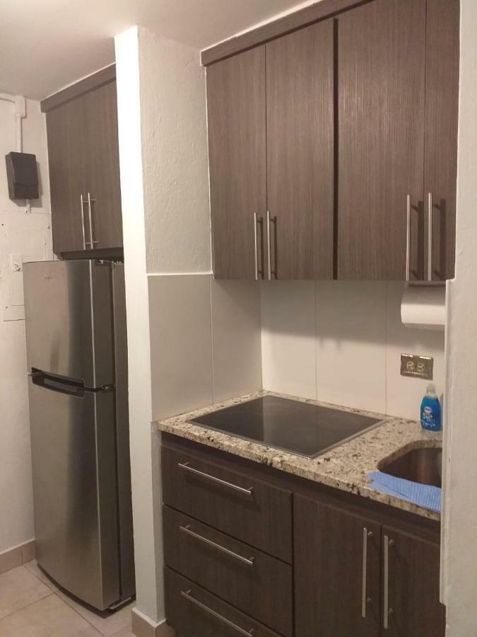 Beach Front Apt 4 At Isla Verde Tower Appartamento San Juan Esterno foto